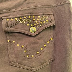 One 5 One stretch pant with rhinestone pockets